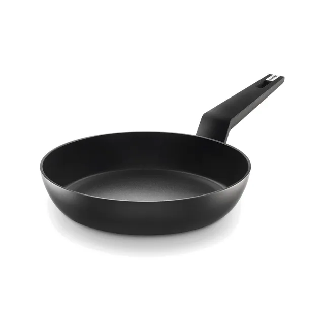 castey-titanium-tt-18-sart-n-de-inducci-n-18-cm-de-aluminio-fundido-negro-con-an image 1