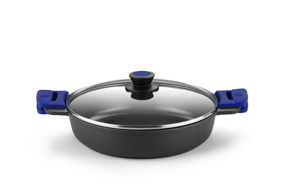 bra-advanced-cacerola-baja-de-28-cm-de-aluminio-fundido-con-antiadherente-sin-pf image 1