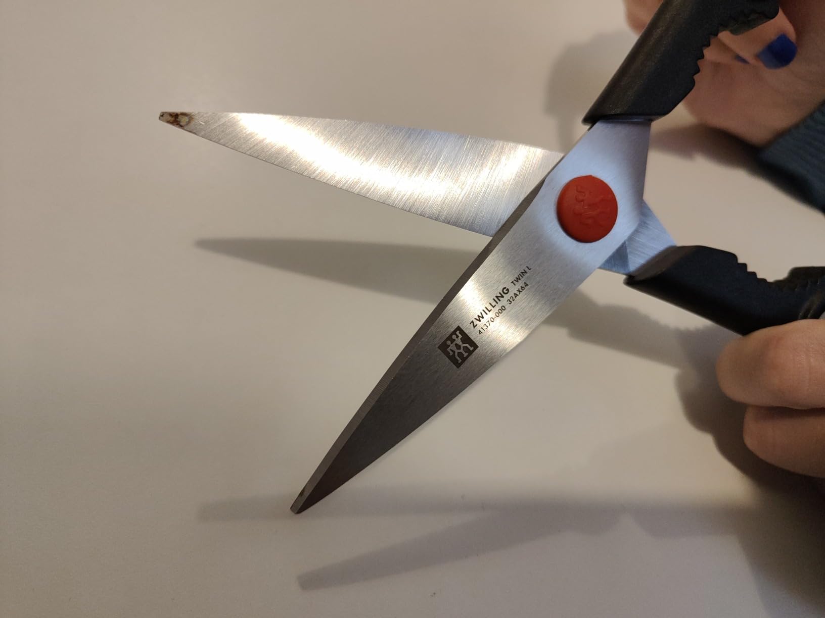 Soy zurda y por fin una tijera cómoda