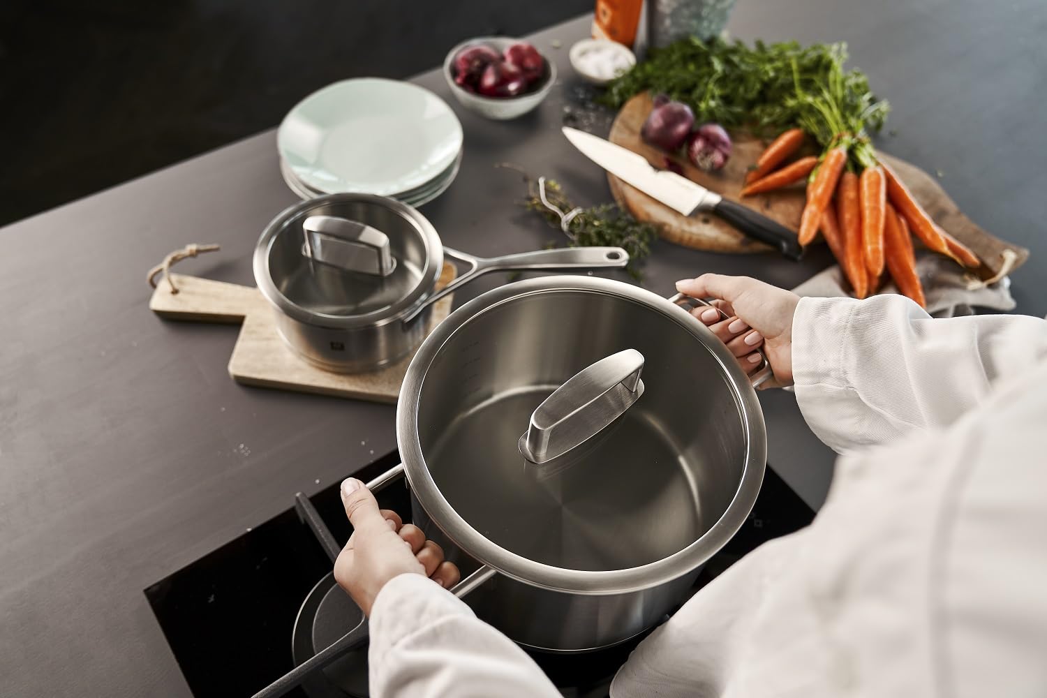 zwilling-vitality-bater-a-de-cocina-de-acero-inoxidable-18-10-5-piezas-con-tapas image 6