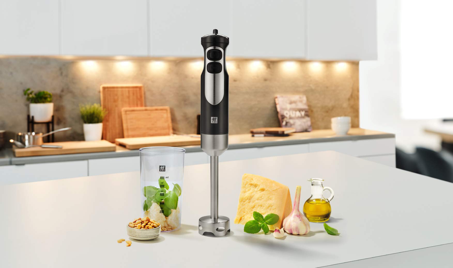 zwilling-batidora-de-mano-550-w-en-acero-inoxidable-18-8-con-vaso-de-600-ml-incl image 3