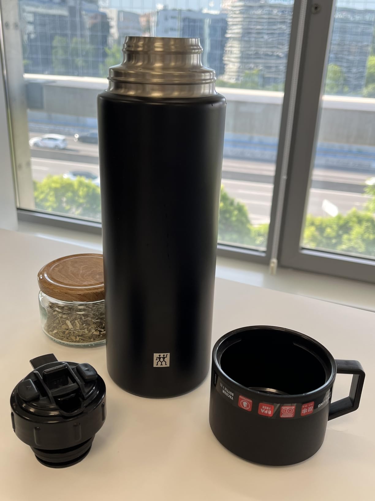 Muy buena taza térmica