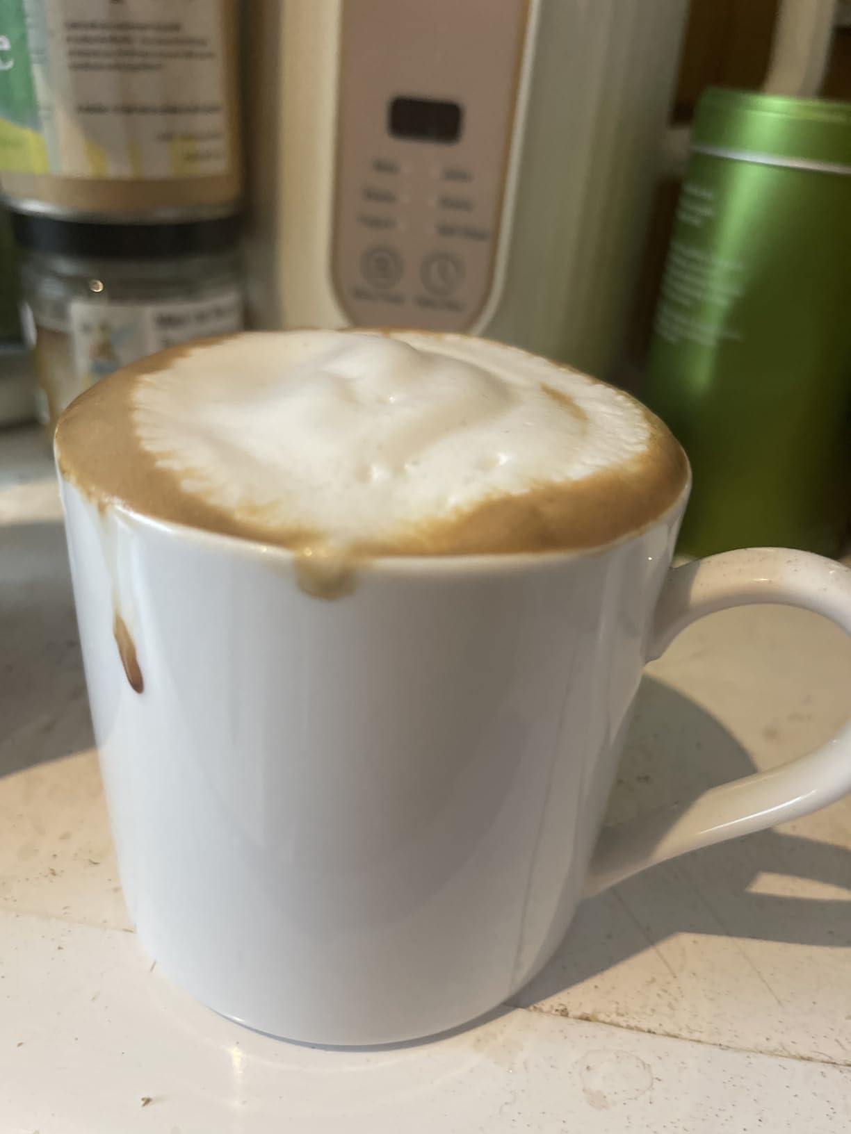 Cappuccino de barista en casa