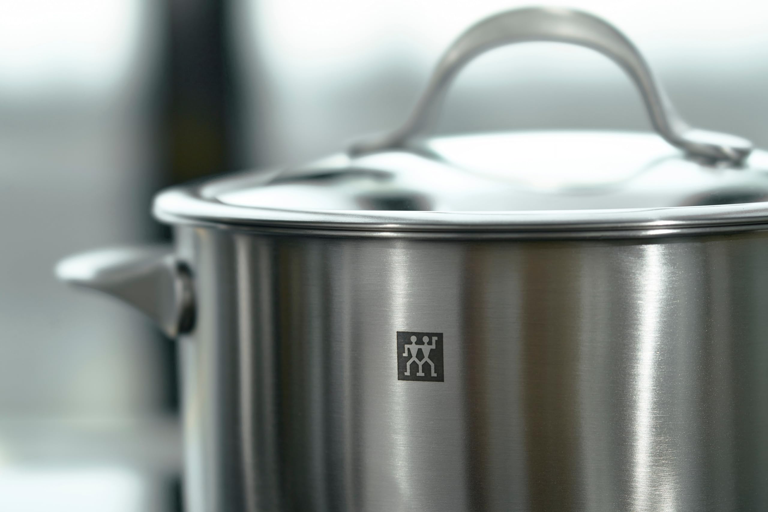 zwilling-essence-bater-a-de-cocina-5-piezas-con-tapas-de-vidrio-acero-inoxidable image 3