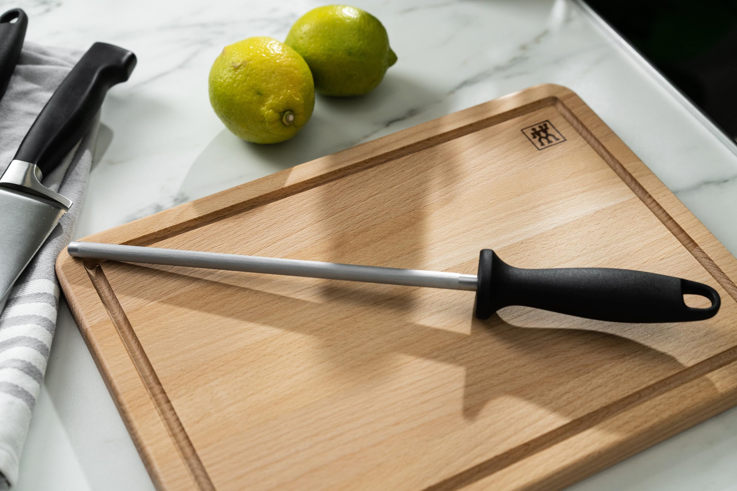 zwilling-barra-de-afilado-cromada-23-cm-chaira-ovalada-con-mango-ergon-mico-y-la image 2