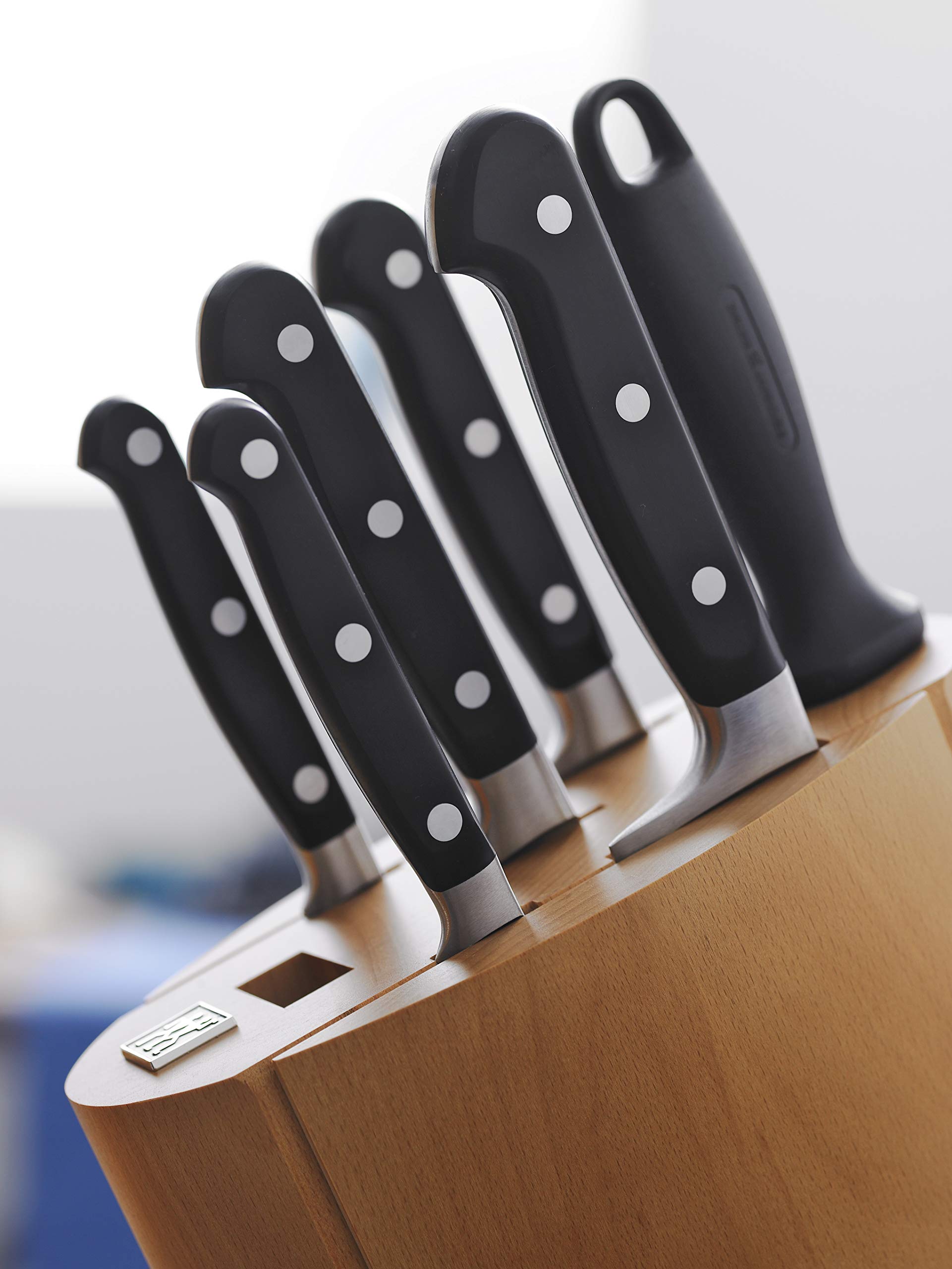zwilling-38403-181-0-cuchillo-santoku-pro-de-acero-inoxidable-forjado-dise-o-mat image 3