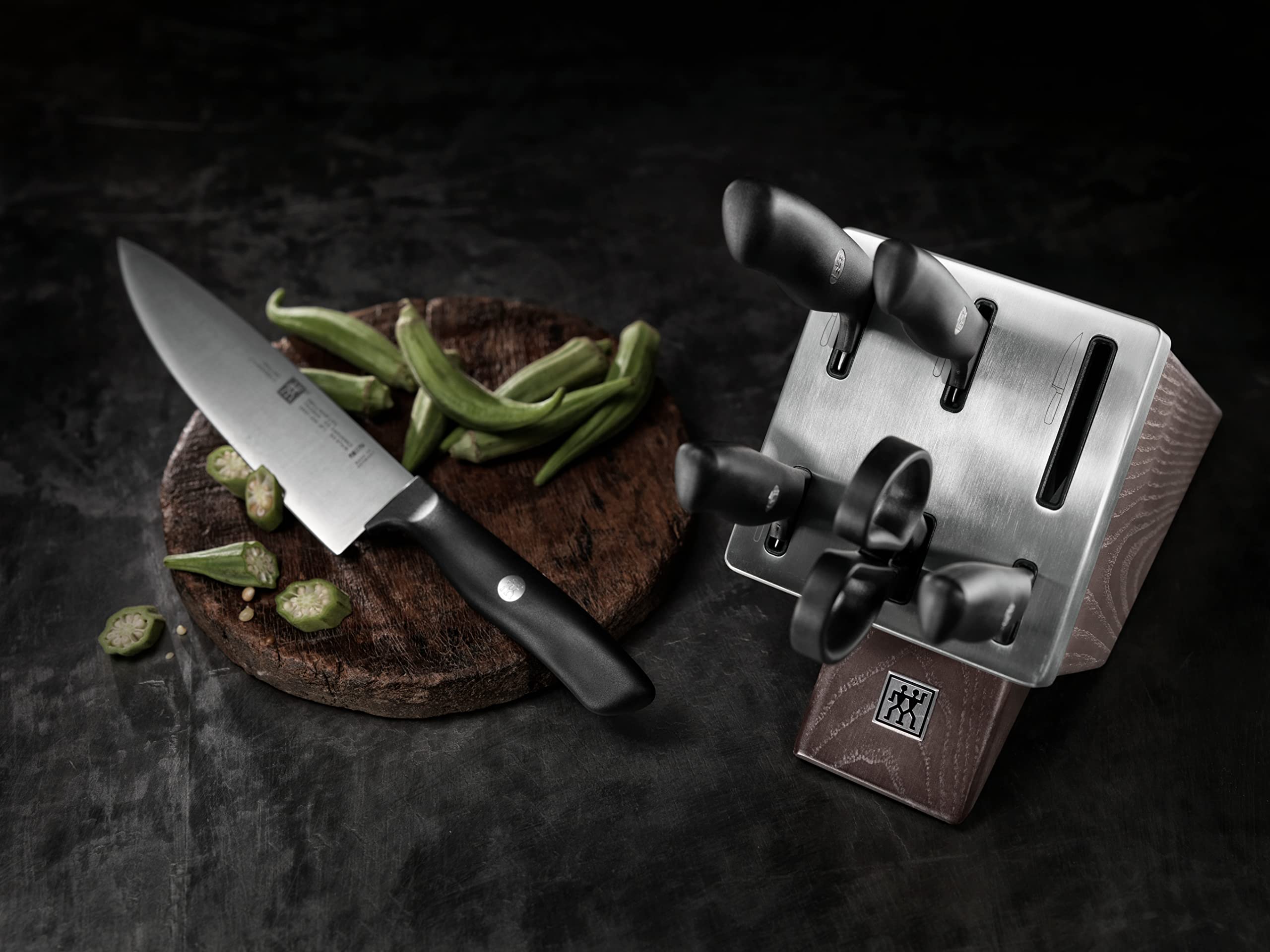 zwilling-juego-de-5-cuchillos-y-tijera-con-bloque-de-madera-autoafilable-serie-l image 3