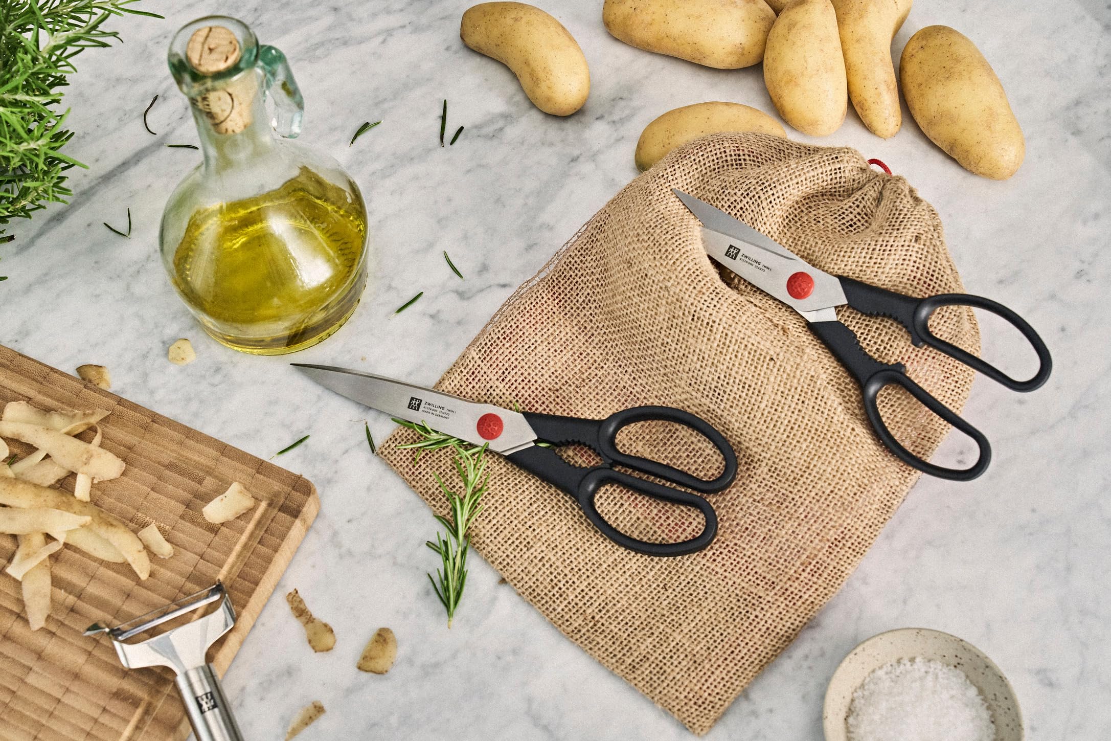 zwilling-twin-l-tijera-de-cocina-multiusos-20-cm-apta-para-zurdos-y-diestros image 5